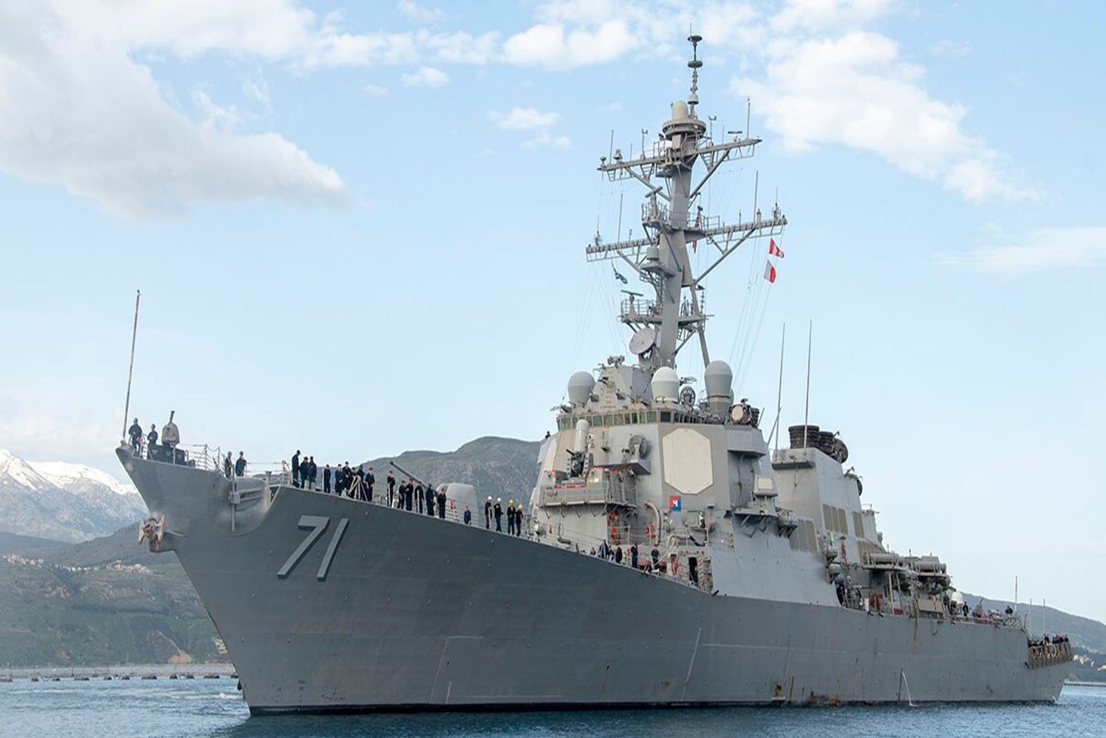 US considering sending warships to Black Sea amid Russia-Ukraine tensions