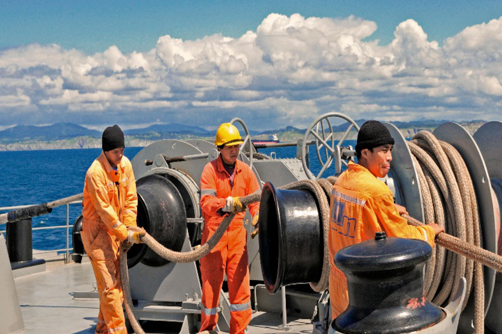 Seafarers and shipowners fail to agree over minimum wage